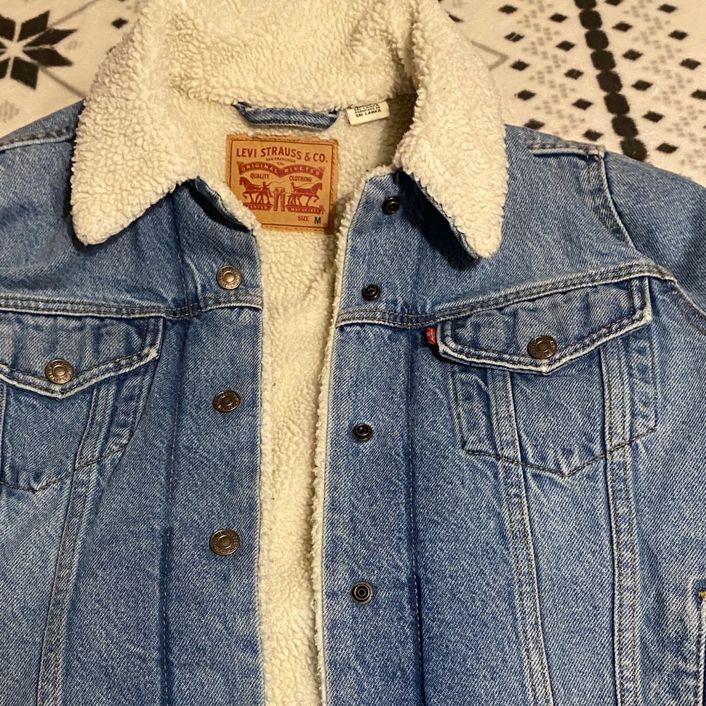 Levi's Blue Jean Jacket with White Sherpa Lining